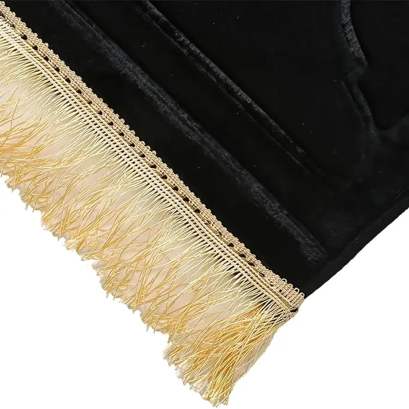 Thick Islamic Prayer Mat – Soft Flannel, Anti-Slip, with Tassels