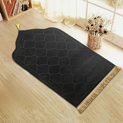 Thick Islamic Prayer Mat – Soft Flannel, Anti-Slip, with Tassels